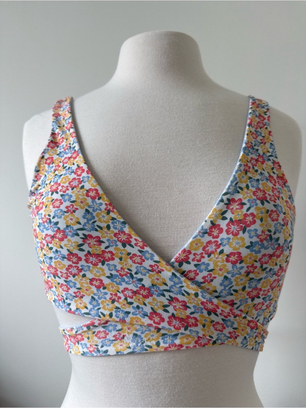 Holister Bikini Top Floral Wrap - Reversible!